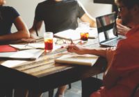 4 perguntas que você precisa fazer antes de escolher um curso de redes sociais